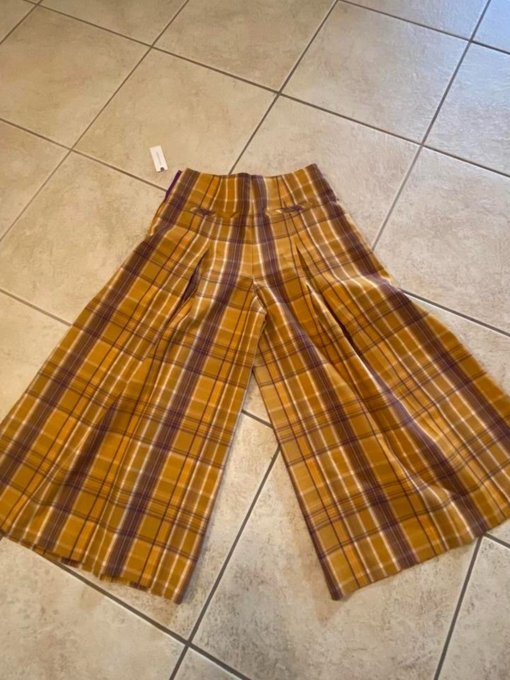 Maeve Wide-Leg culottes Pants in Mustard and Purple plaid - Picture 8 of 8
